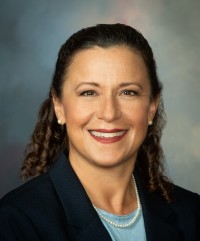 LAURA L KNIGHTS